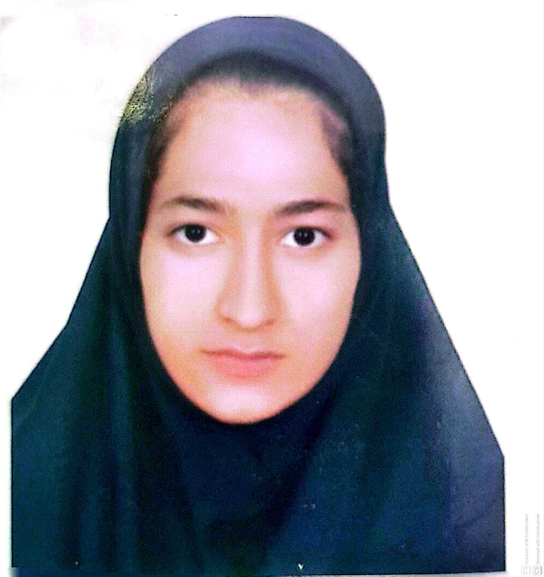 آیناز محمدی